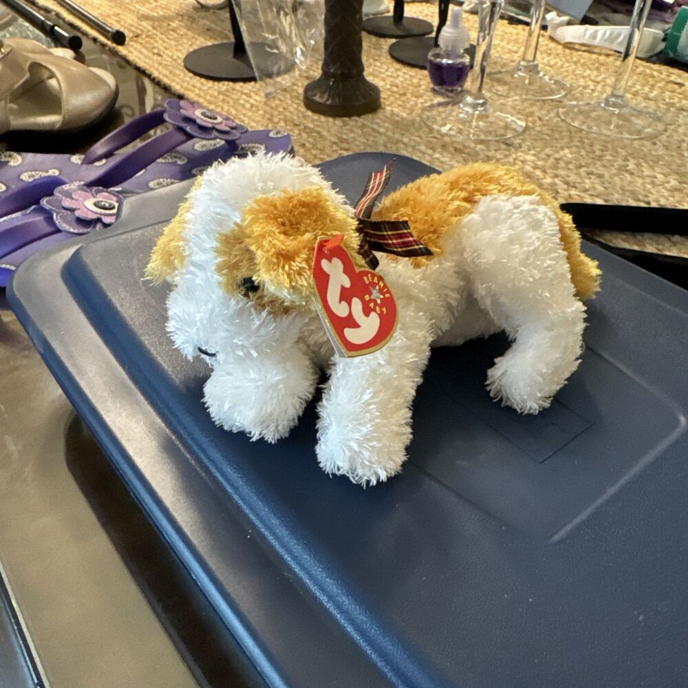 TY DARLING THE DOG BEANIE BABY - MINT WITH MINT TAG 8” LONG ADORABLE SMOKE FREE